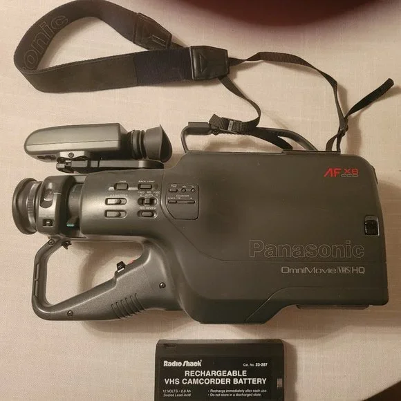 Panasonic OmniMovie VHS AF X6 ビンテージ Panasonic OmniMovie VHS HQ AF X6 : r/camcorders
